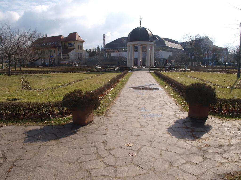 Evi Apartman Erlau Exterior foto